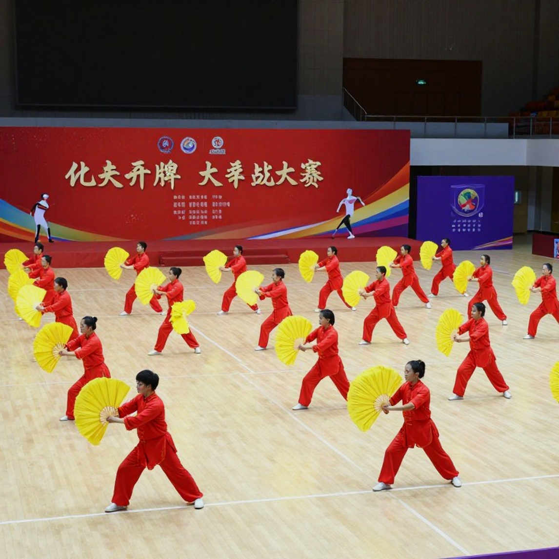Bơi lội Việt Nam nhìn từ bảng số: khoảng cách Olympic và tín hiệu nằm ngoài đường đua